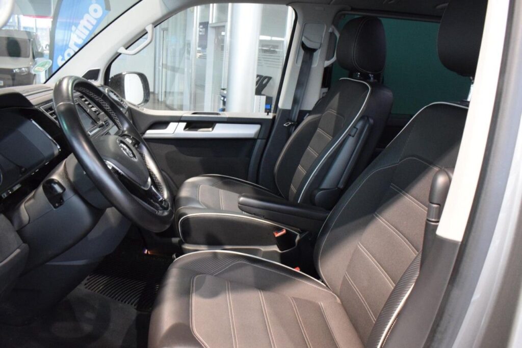 Volkswagen T6 Multivan Exposé-Bild 5