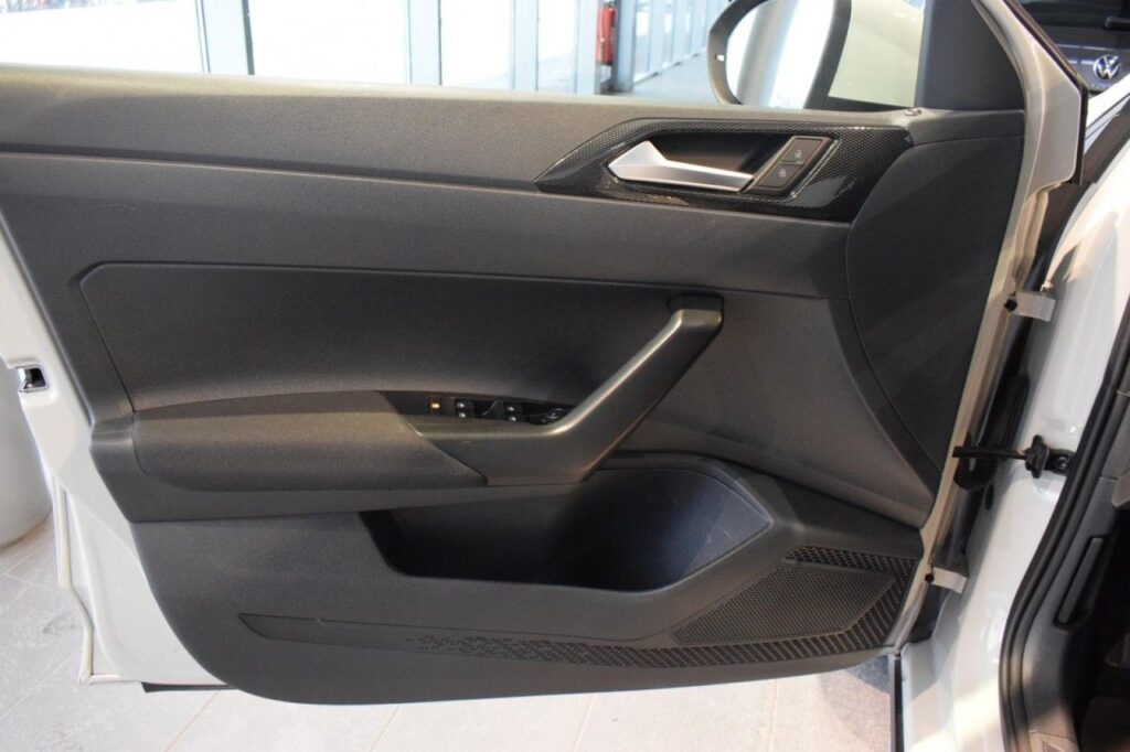 Volkswagen Taigo Exposé-Bild 9