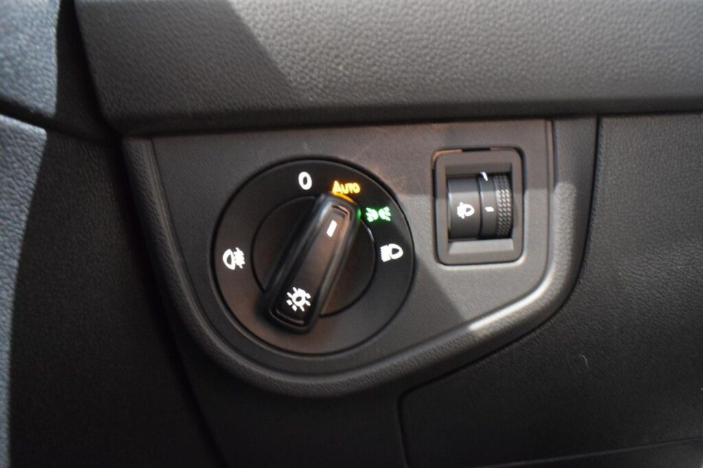 Volkswagen Taigo Exposé-Bild 15