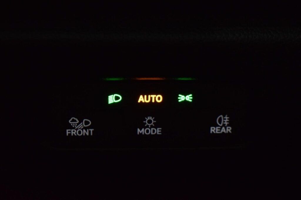 Volkswagen Passat Variant Exposé-Bild 13