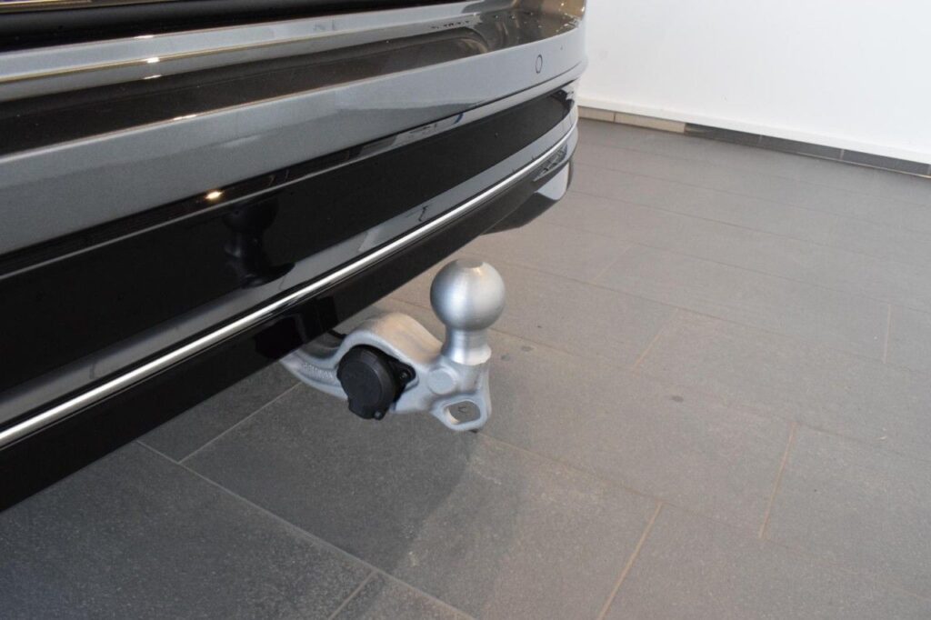 Volkswagen Passat Variant Exposé-Bild 22