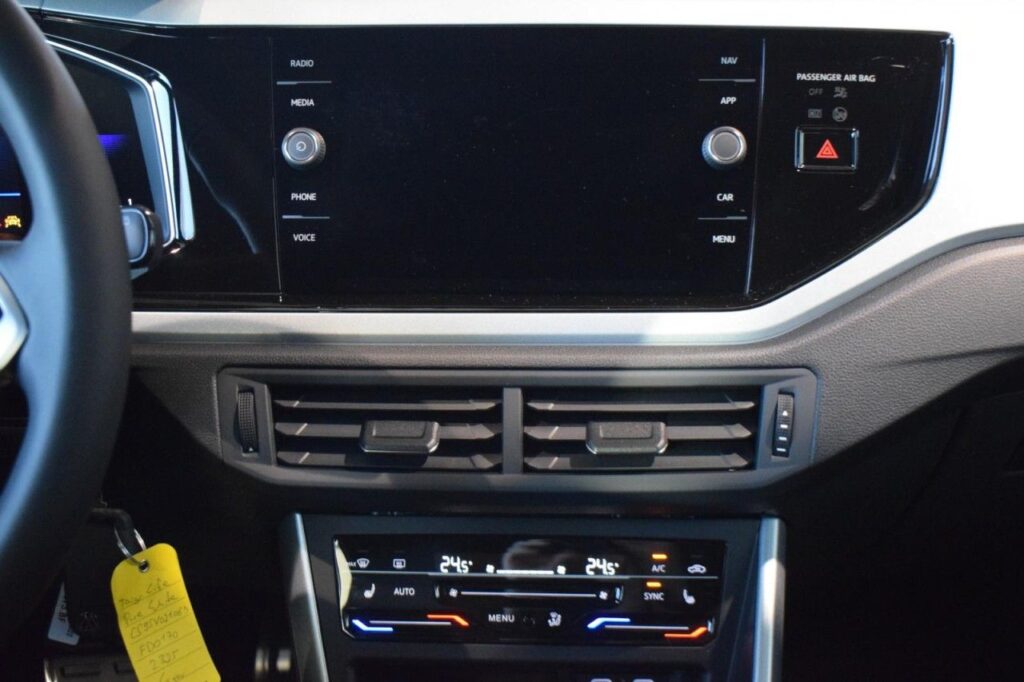 Volkswagen Taigo Exposé-Bild 14