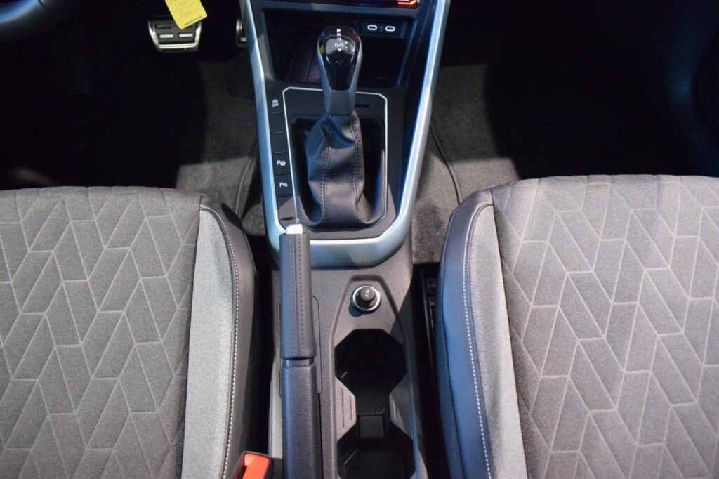 Volkswagen Taigo Exposé-Bild 17