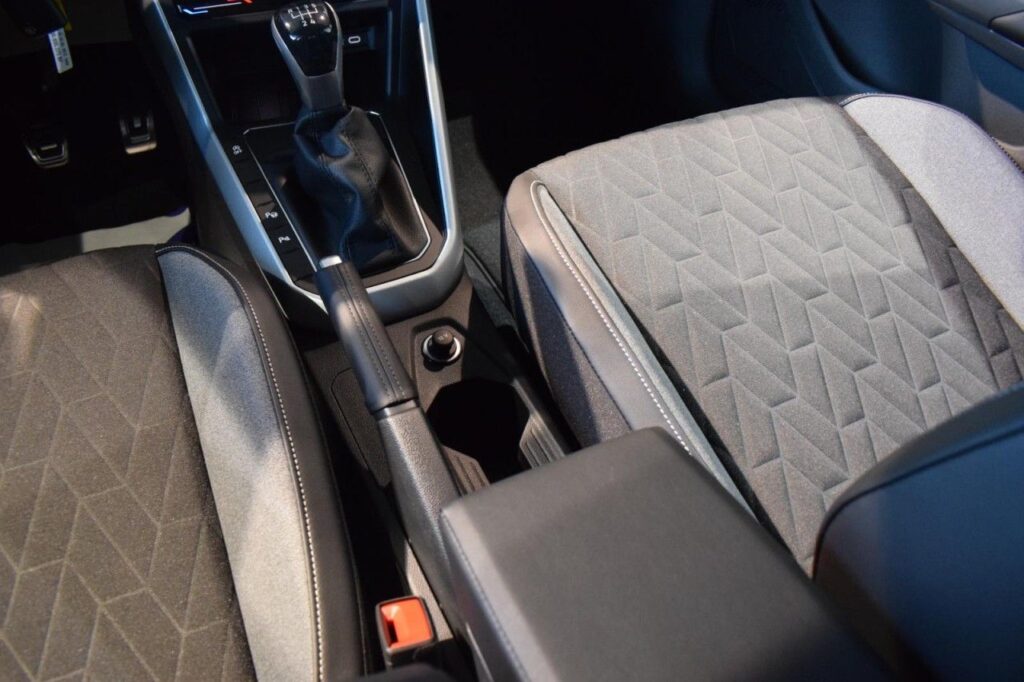 Volkswagen Polo Exposé-Bild 11