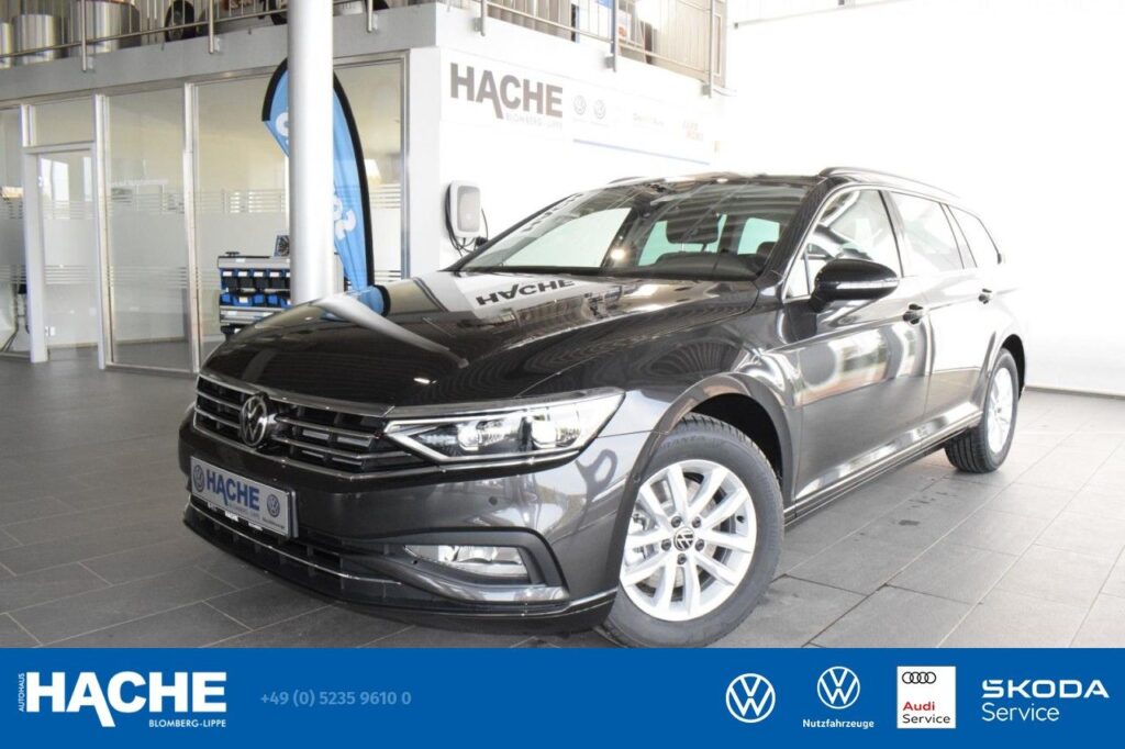 Volkswagen Passat Variant Exposé-Bild 1