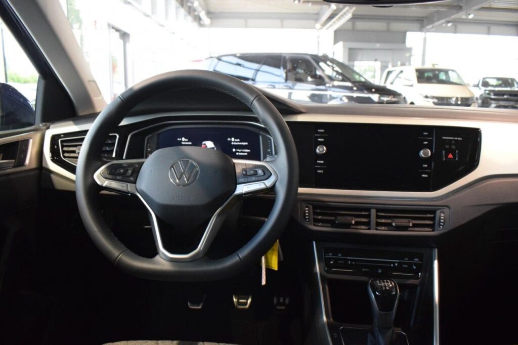 Volkswagen Polo Exposé-Bild 10