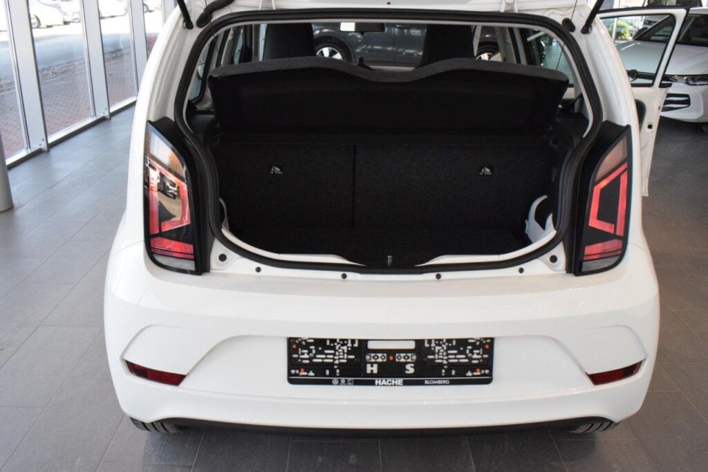 Volkswagen up! Exposé-Bild 9