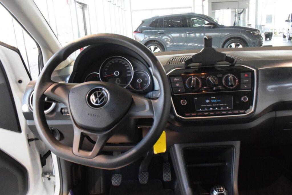 Volkswagen up! Exposé-Bild 10