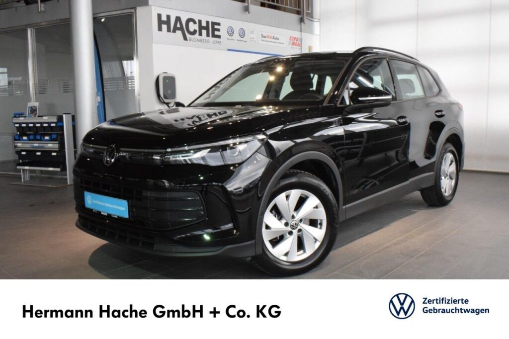 Volkswagen Tiguan Exposé-Bild 1