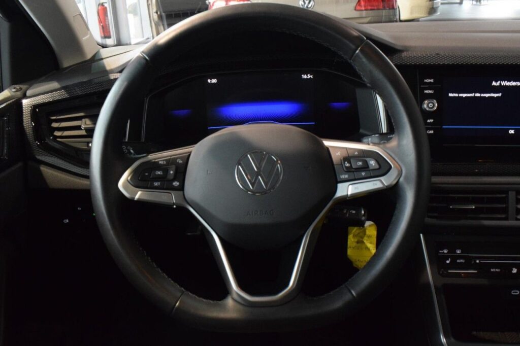 Volkswagen Polo Exposé-Bild 12