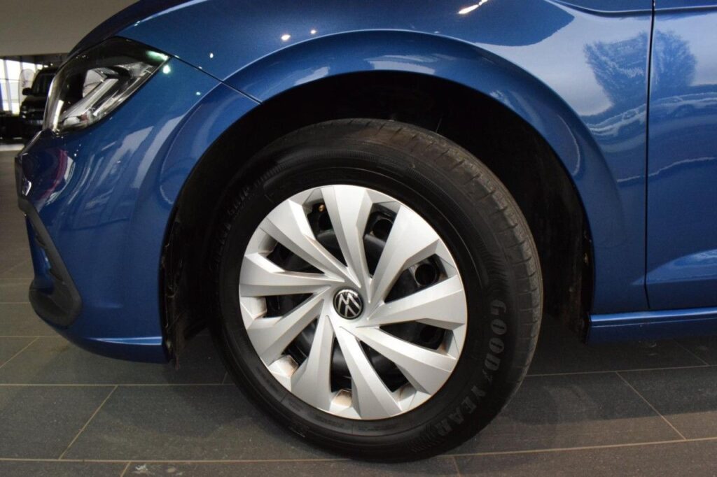 Volkswagen Polo Exposé-Bild 17