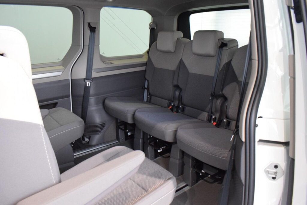 Volkswagen T7 Multivan Exposé-Bild 11