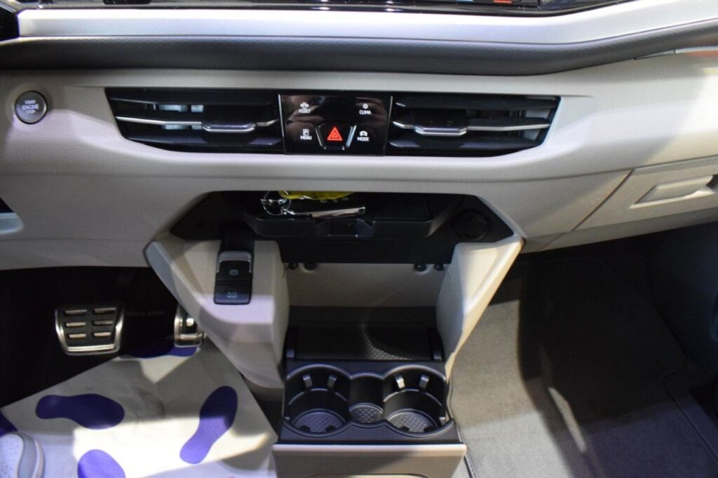 Volkswagen T7 Multivan Exposé-Bild 15