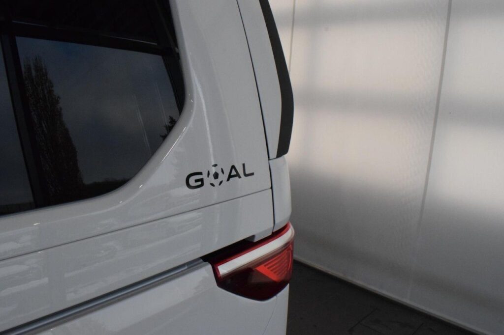 Volkswagen T7 Multivan Exposé-Bild 23