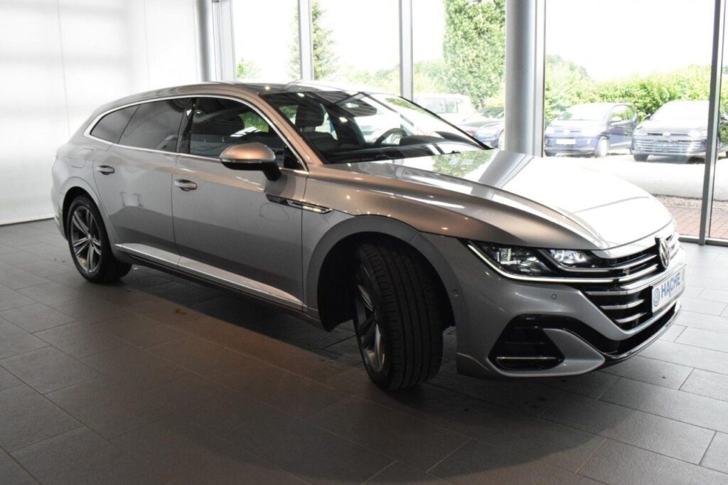 Volkswagen Arteon Exposé-Bild 2