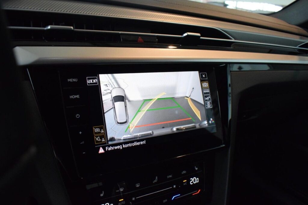 Volkswagen Arteon Exposé-Bild 12