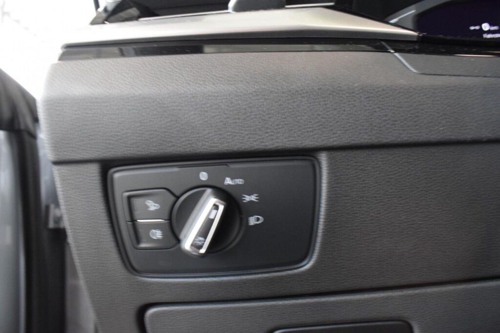 Volkswagen Arteon Exposé-Bild 14