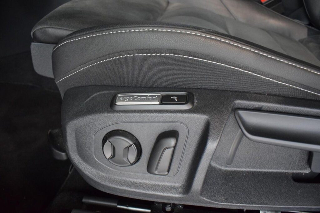 Volkswagen Arteon Exposé-Bild 15