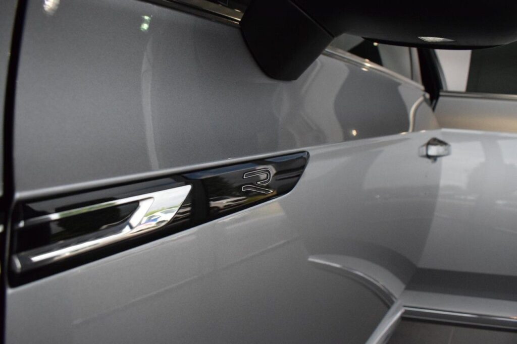 Volkswagen Arteon Exposé-Bild 17