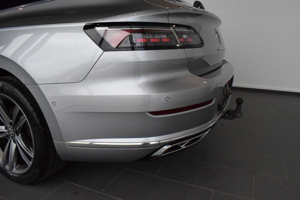 Volkswagen Arteon Exposé-Bild 18