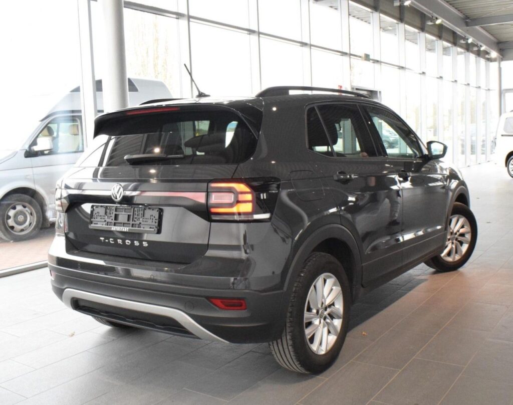 Volkswagen T-Cross Exposé-Bild 3