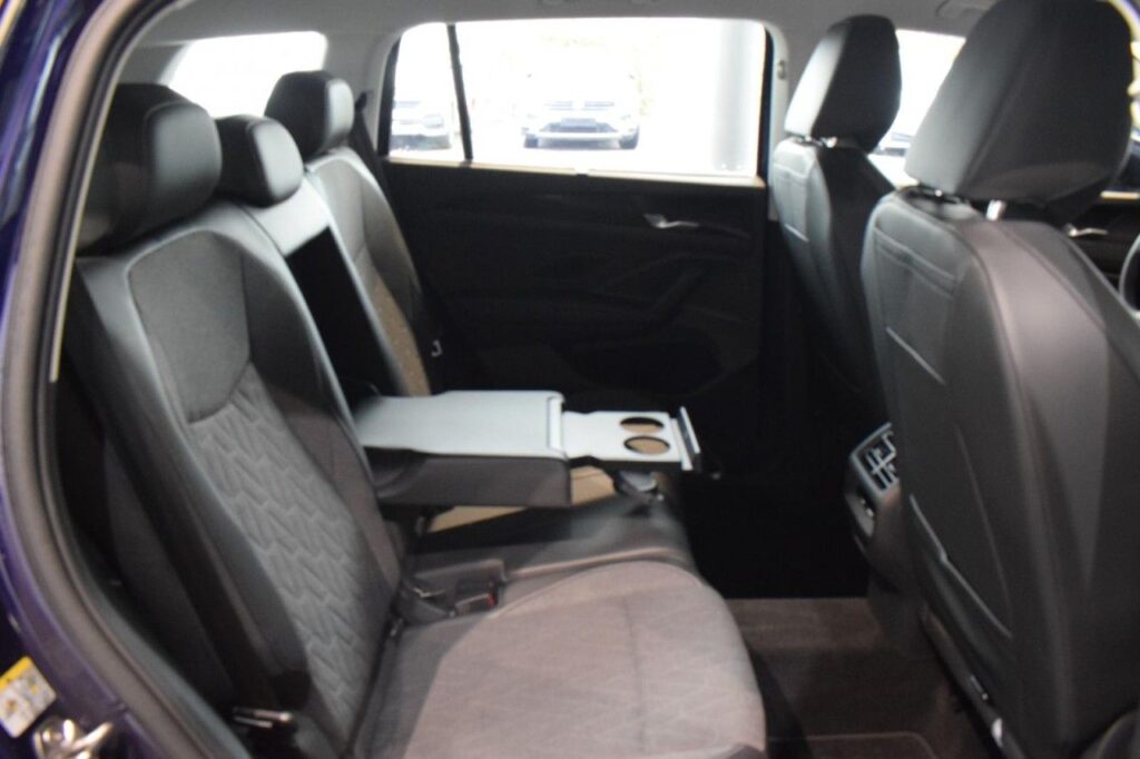 Volkswagen Tayron Exposé-Bild 9