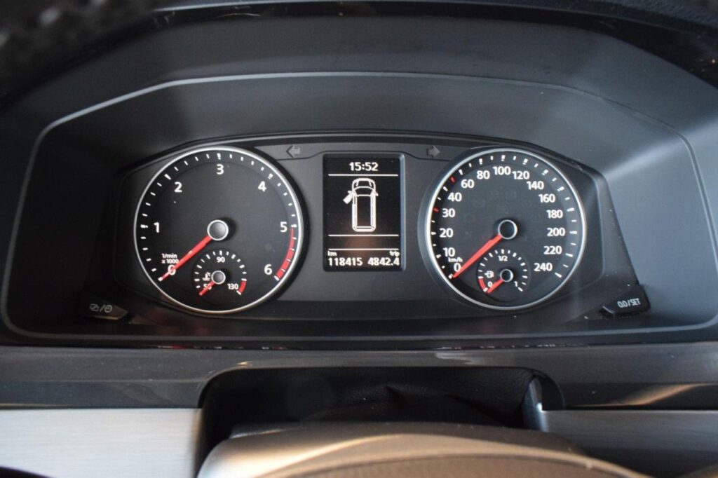 Volkswagen T6 Multivan Exposé-Bild 13