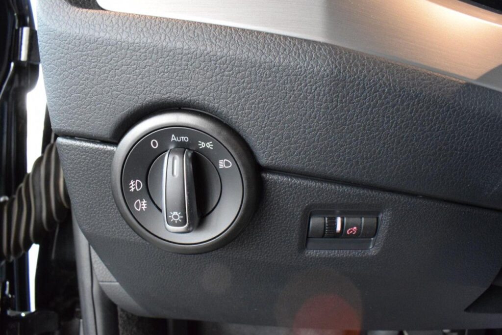 Volkswagen T6 Multivan Exposé-Bild 14