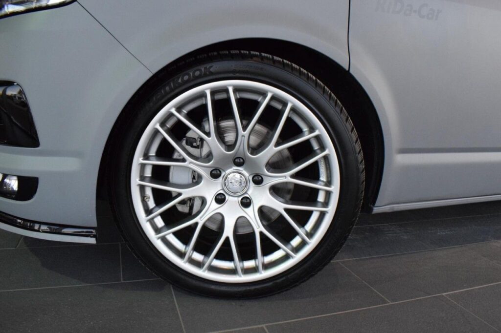 Volkswagen T6 Multivan Exposé-Bild 18