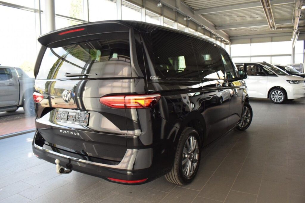 Volkswagen T7 Multivan Exposé-Bild 4