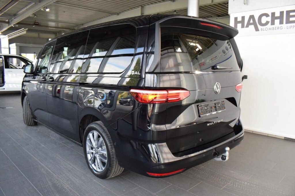 Volkswagen T7 Multivan Exposé-Bild 5