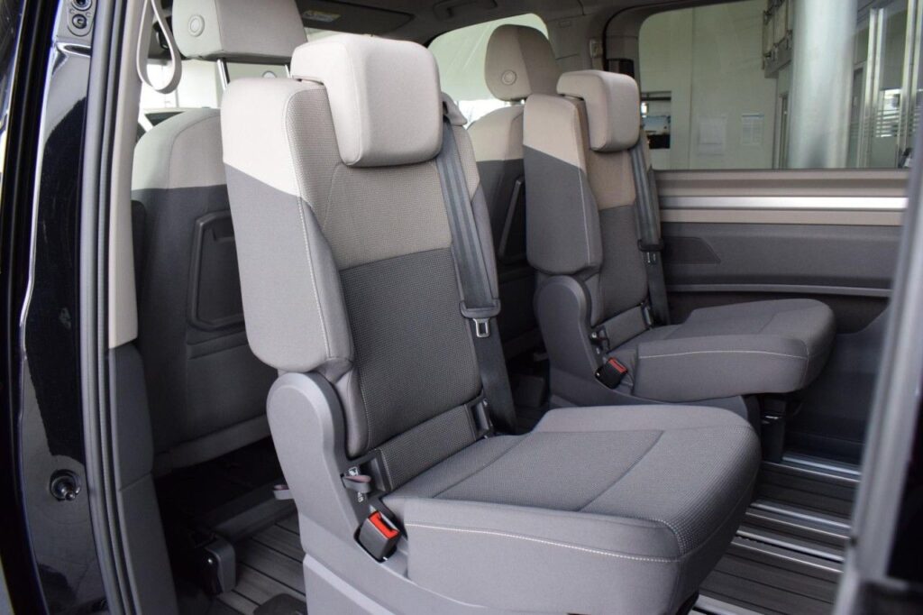 Volkswagen T7 Multivan Exposé-Bild 10