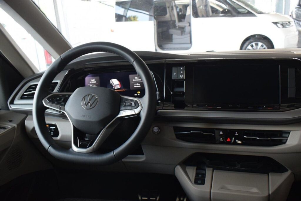 Volkswagen T7 Multivan Exposé-Bild 12